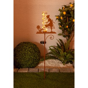 Näve LED Solar Erdspieß Regenwassermesser, braun, 95cm, mit Mädchen-Motiv und Lichterkette.