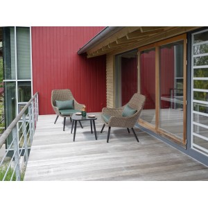 3-teiliges Balkonmöbel-Set Aliceville aus Polyrattan in Grün-Grau mit Tisch und Stühlen.