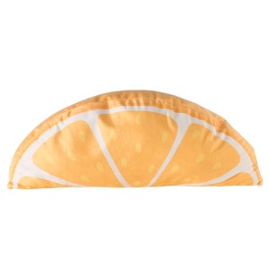 Orangefarbenes Dekokissen Freshy in Form einer halben Orange. Kissen für Wohnzimmer & Schlafzimmer.