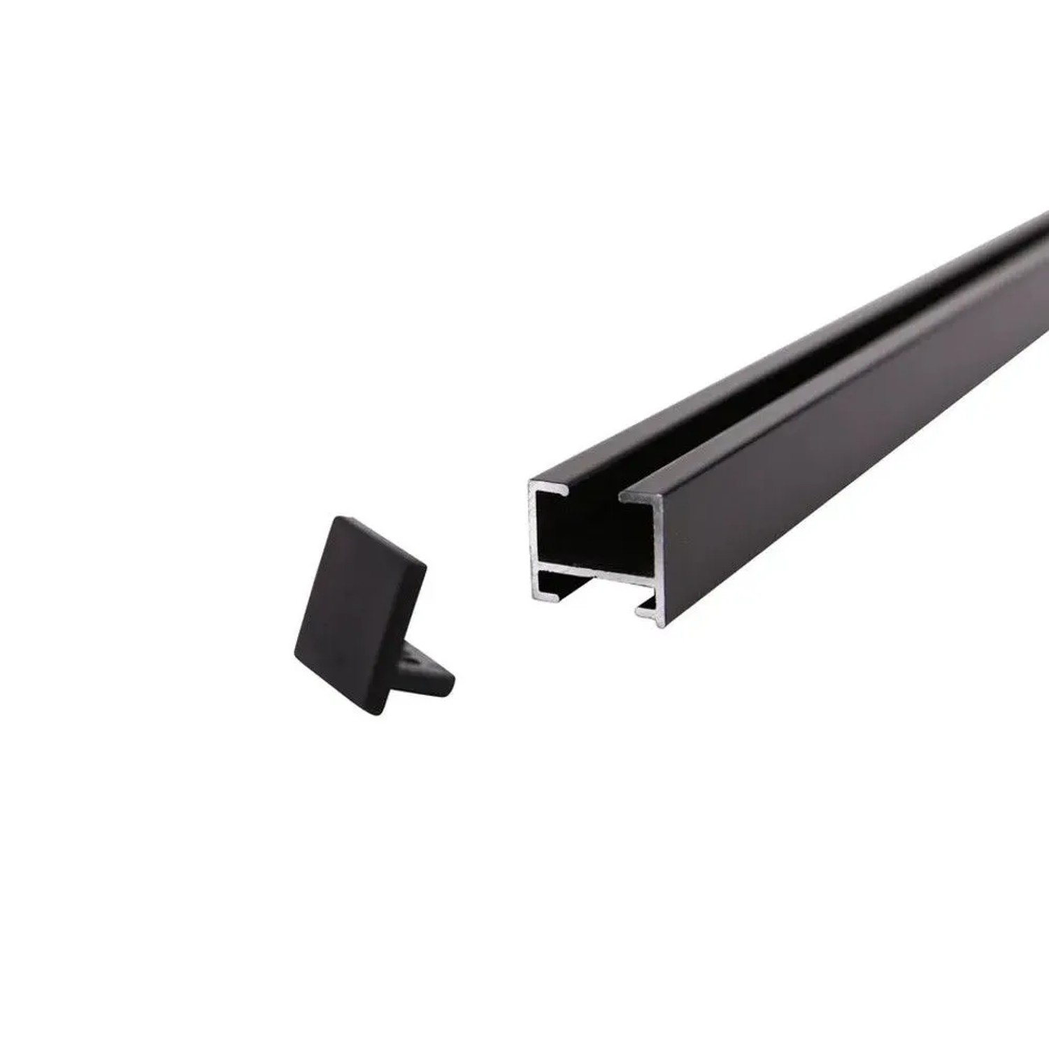 Schwarze 1-Lauf Gardinenschiene Square aus Metall mit Endkappe für Deckenmontage. Dekoartikel.