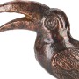 Detailaufnahme: Dekorativer Vogel Dark Wonder, bronze-goldene Deko-Figur aus Aluminium, 15 cm.