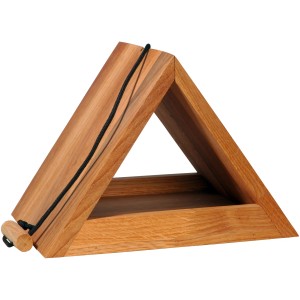 Dreieckiges Futterhaus aus Eichenholz mit schwarzer Kordel zum Aufhängen.