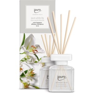 ipuro Essentials Raumduft White Lily 50ml mit Duftstäbchen und Verpackung mit Lilienblüte.