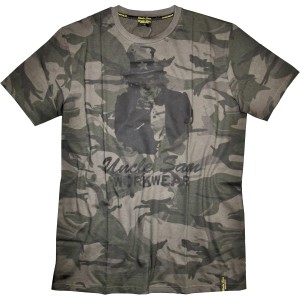 Uncle Sam T-Shirt Oliv Camouflage mit Frontdruck, Größe M. Arbeitskleidung für Herren.