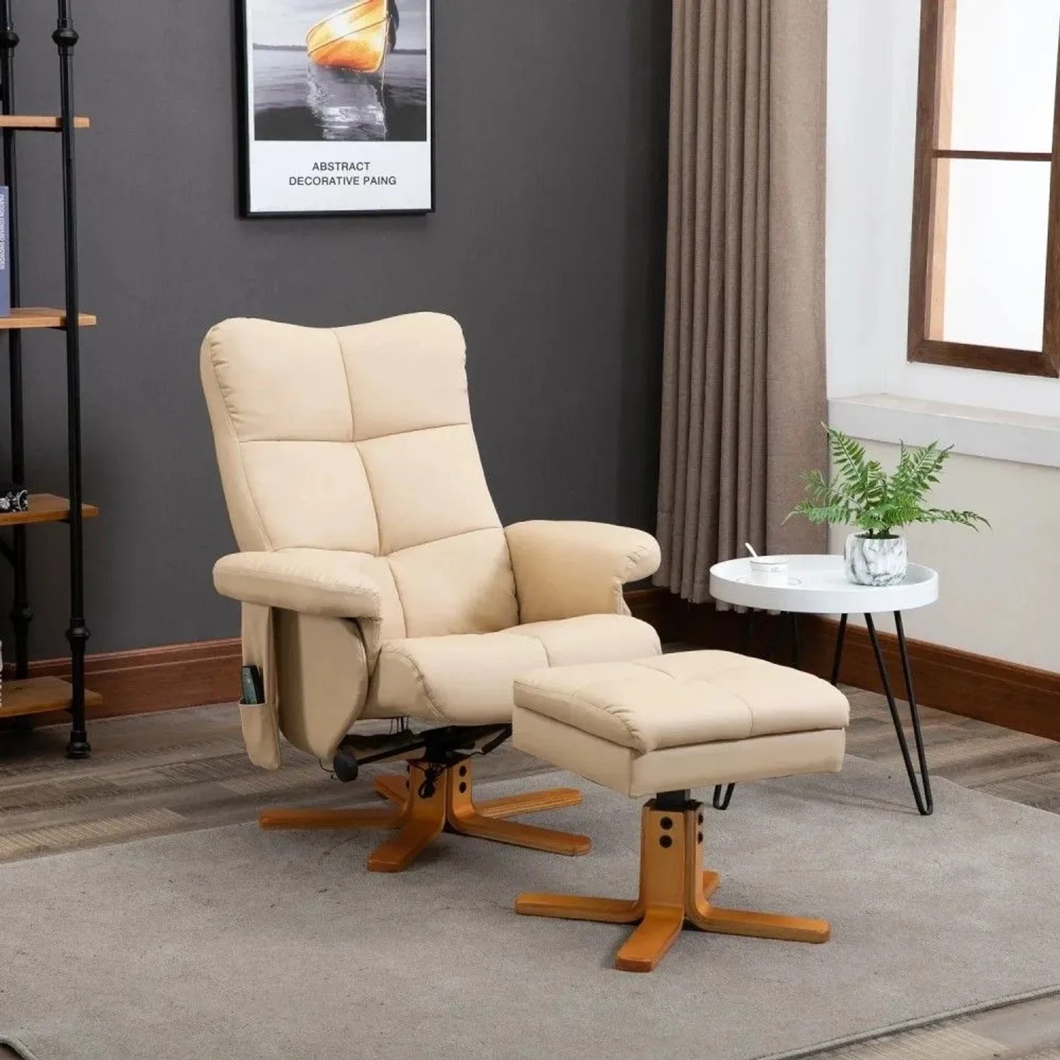 Cremeweißer HOMCOM Massagesessel mit verstellbarer Rückenlehne und passendem Fußhocker mit Stauraum.