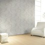 Colani Vliestapete Visions Welle Pearl-Beige im Raum, beige Wandtapete mit Wellenmuster.