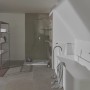 Badezimmer mit Ideal Standard Handbrause Idealrain Atelier Chrom in Dusche. Handbrause mit Wassersparfunktion.