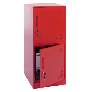 Roter MCW Spind P63 mit 2 Türen, ein Fach geöffnet mit Ordner.
