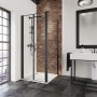 Schulte Alexa Style 2.0 Eckdusche mit Pendeltür, mattschwarze Profile. Duschwand im Badezimmer.