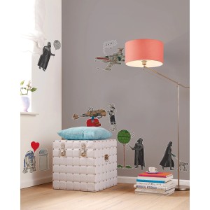 Star Wars Wandtattoo "Treatment" von Komar, 100x70 cm, im Raum angebracht.