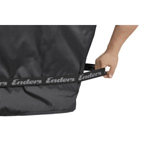 Schwarze Enders Wetterschutzhülle für Hyde 3 und 4 Grill, Detailaufnahme der Befestigung.