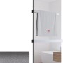 Schulte Design-Heizkörper New York Spiegel, Reflex-Grau, mit Handtuch und Badezimmerszene.