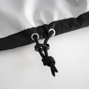 Detailaufnahme: Vasner AirCape Abdeckhaube für Heizstrahler, Kordelzug mit Stopper.