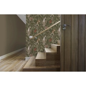 Raum mit LOOKS by Wolfgang Joop Wandfarbe Clay Brown und tropischer Dschungeltapete.