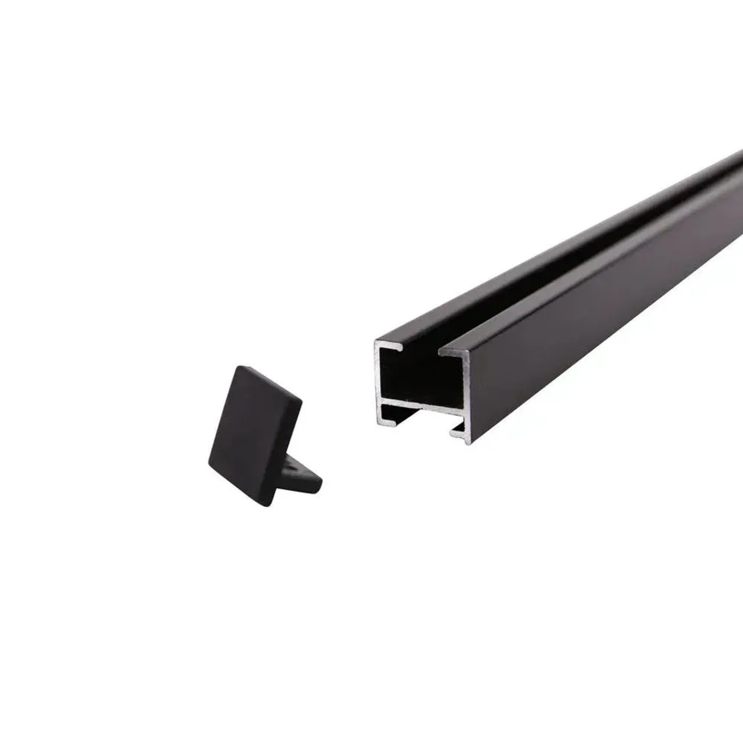 Schwarze 1-Lauf Gardinenschiene Square mit 6mm Laufkanal und Endkappe für Deckenmontage. Robustes Dekoartikel Zubehör.
