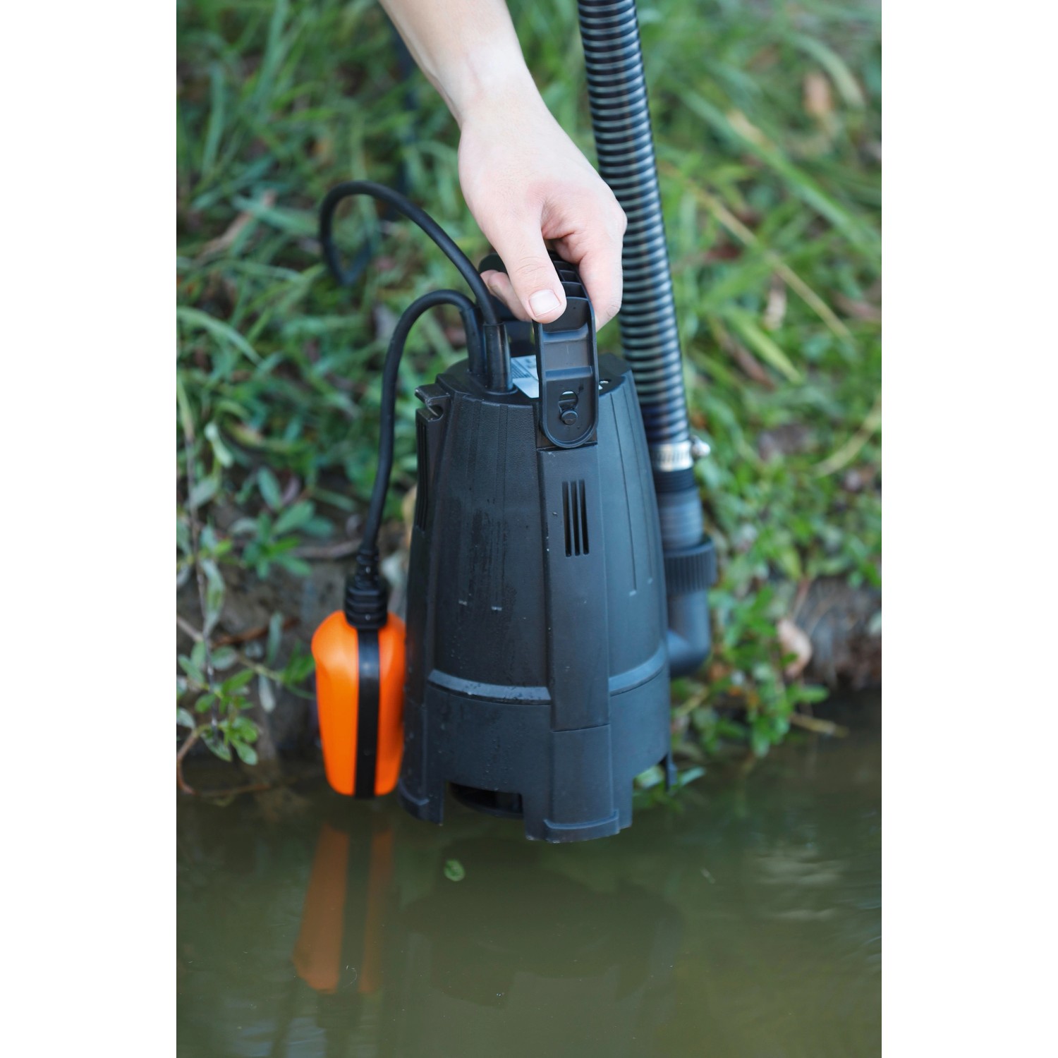 Schmutzwasserpumpe B-TPS 9000 l 400 W_5