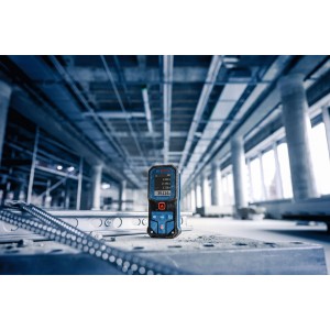 Bosch Professional GLM 40-31 Laser-Entfernungsmesser für präzise Messungen auf Baustellen.