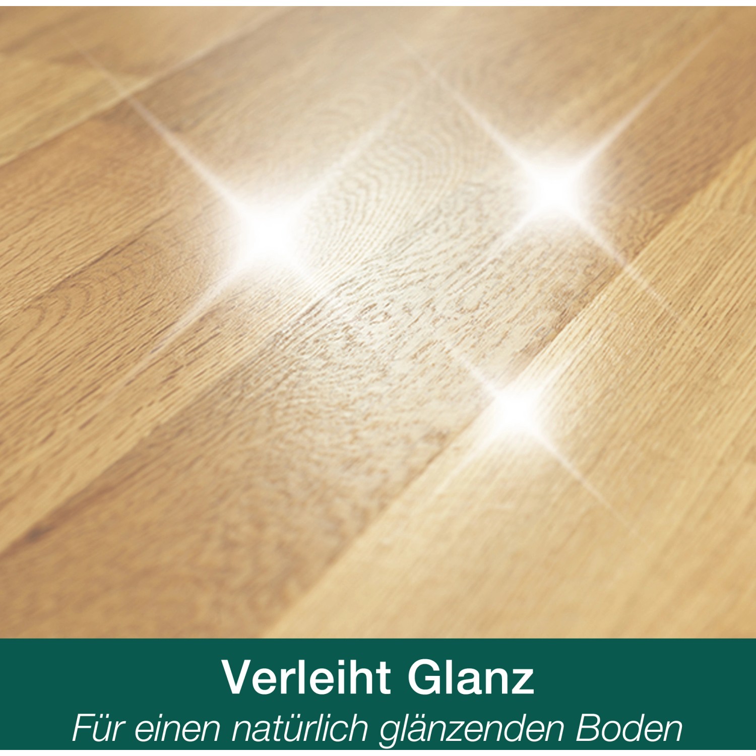 Glänzender Holzboden, behandelt mit Bona Home Hartwachsöl-Pflege.