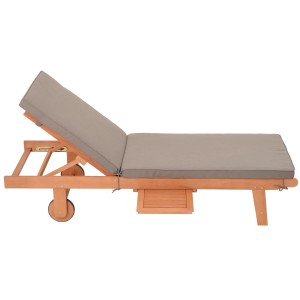 Braune Garden Pleasure Sonnenliege San Diego mit Auflage aus FSC®-Eukalyptusholz.