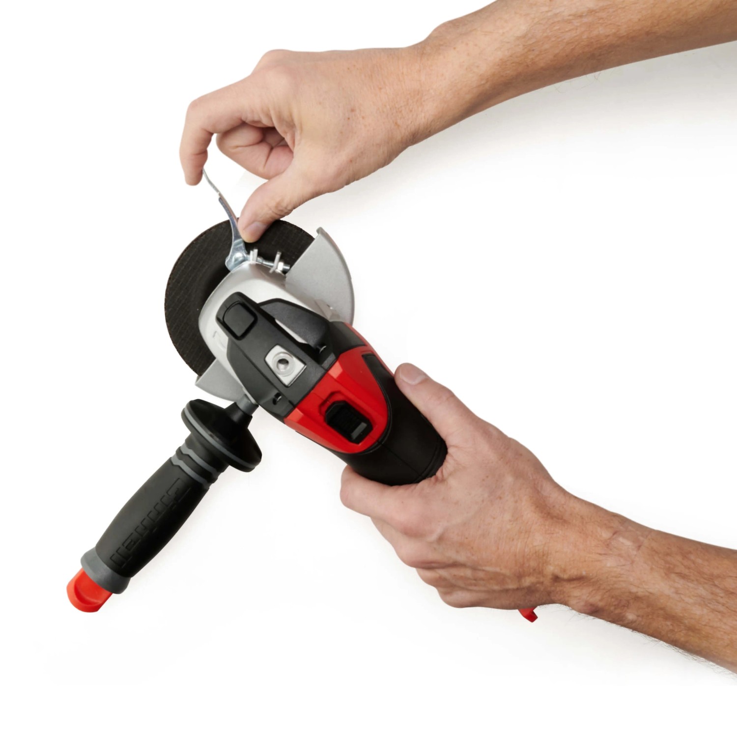 Einhell Akku-Winkelschleifer TE-AG 18/115 Li Solo: Hand montiert Trennscheibe. Mitglied der Power X-Change Familie.