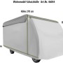 Graue Wohnmobil-Schutzhülle (750x235x270cm) schützt vor Witterung und Schmutz.