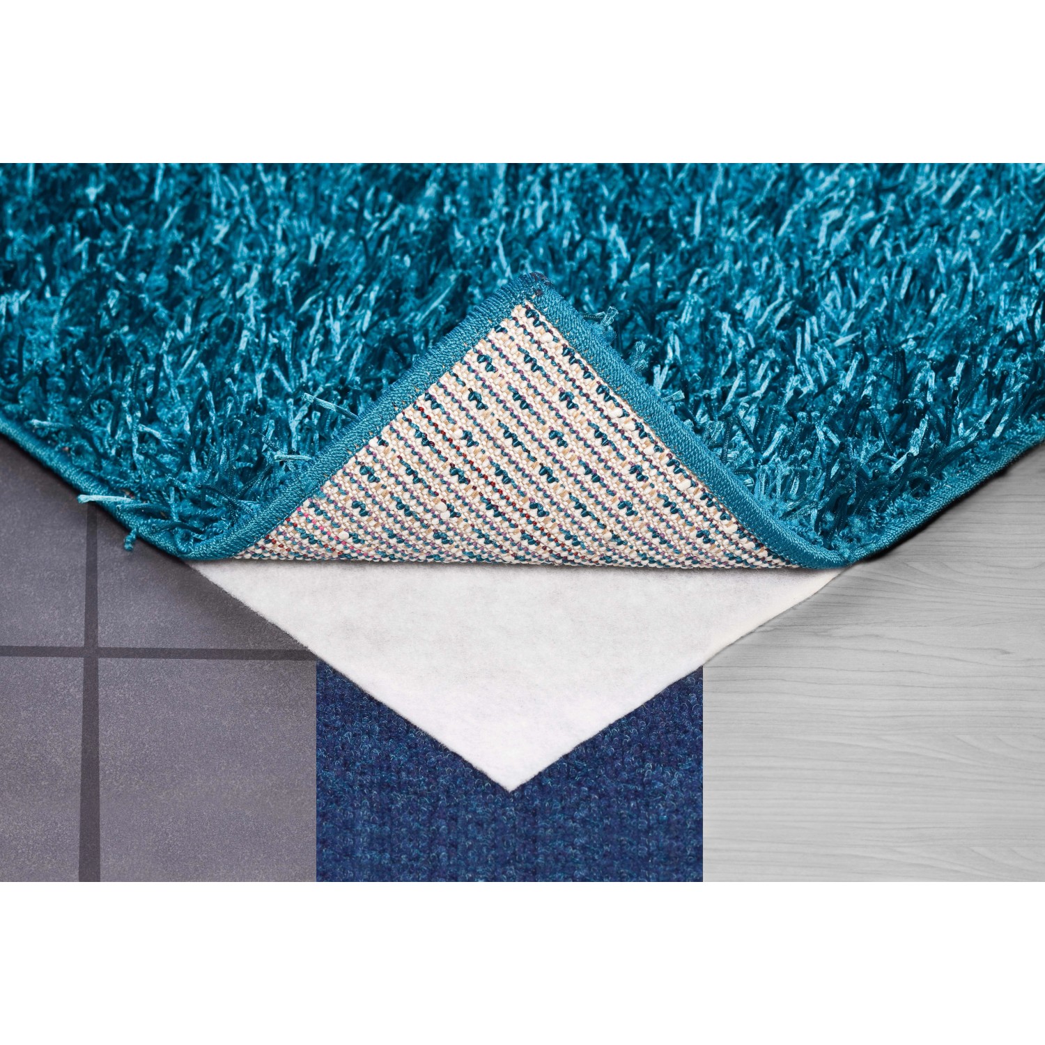 OBI Teppichunterlage Vlies, 120x180 cm, für sicheren Halt von Teppichen auf Hart- und Weichböden.