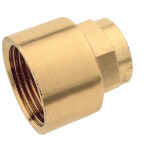 Kirchhoff Übergangsmuffe, 28 mm x 30,3 mm, aus Messing für Lötfittings.