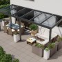 Anthrazitfarbene Terrassenüberdachung Professional 600x350 cm mit klarer Polycarbonat-Eindeckung.