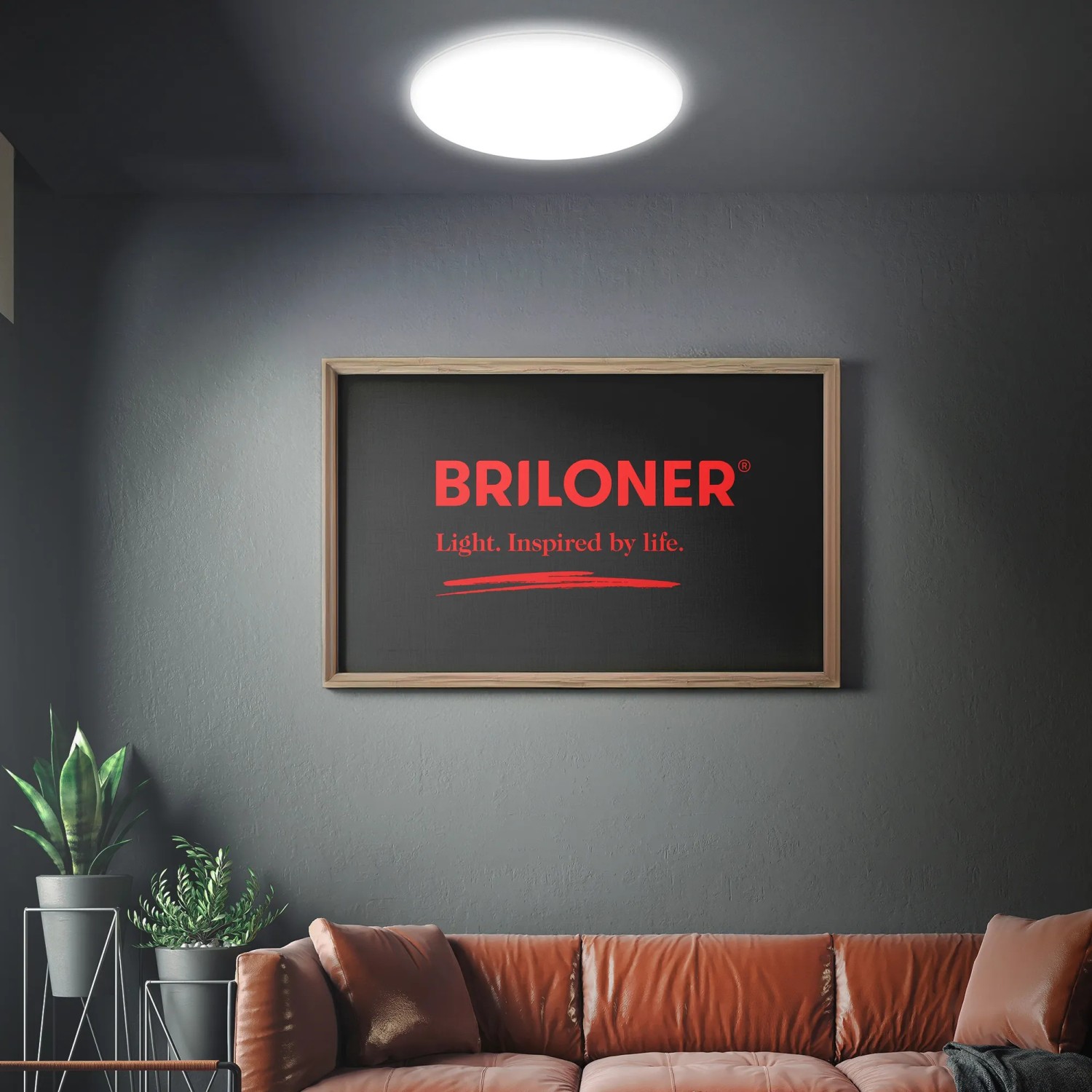 Weiße, rahmenlose Briloner LED Feuchtraumleuchte (35cm) an der Decke.