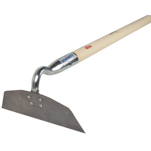 Sonneck Rübenhaue mit 180 mm hohem Federstahlblatt und 1400 mm Stiel.