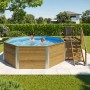 Weka Holzpool 593 B Sparset mit Holztreppe und zwei Kindern im Pool.