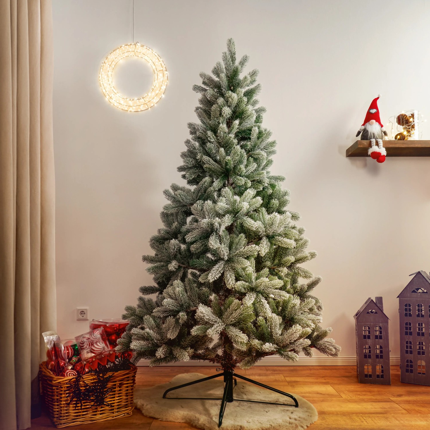 Künstlicher Weihnachtsbaum Tannenbaum Nagano mit Kunstschnee 150 cm Kunststanne kaufen bei OBI