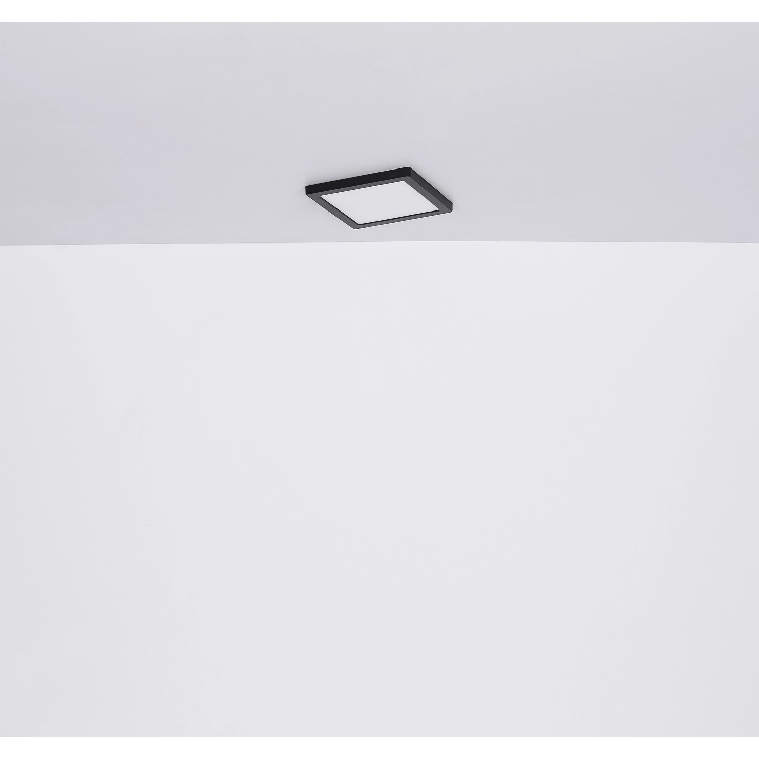 Quadratische, schwarze LED-Deckenleuchte Lasse mit einstellbaren Weißtönen.