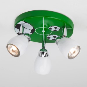 Brilliant LED-Spotrondell Soccer, 3-flammig, grün/weiß, Kinderzimmer-Deckenlampe mit Fußball-Motiv.