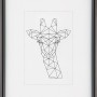 Schwarzer Kunststoff Bilderrahmen (18x24 cm) mit Passepartout und geometrischer Giraffe.