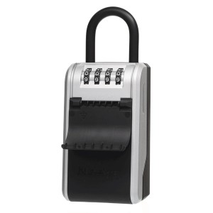 Master Lock Schlüsseltresor 5480EURD mit Bügelhalterung, Zahlenschloss für sichere Schlüsselaufbewahrung.