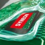 Bosch Akku-Kettensäge AdvancedChain 36V: Chip auf Platine mit leuchtenden Verbindungen.