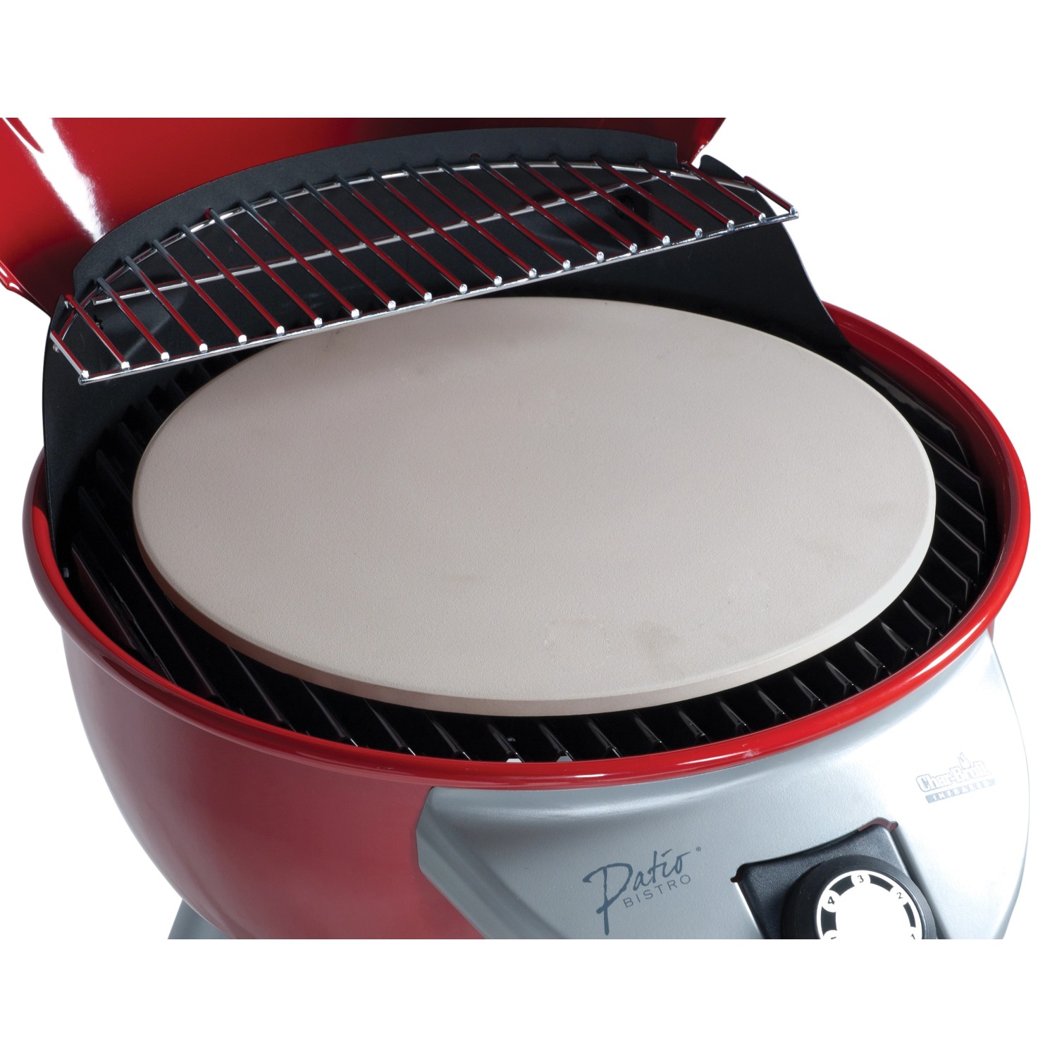 Char-Broil Pizzastein aus Keramik auf einem Grill. Grillutensil für knusprige Pizza.