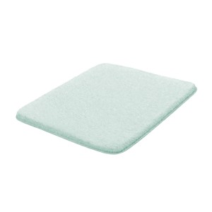 Kleine Wolke Badteppich Meadow in Opal, 50x60 cm. Flauschiger, mintfarbener Badvorleger.