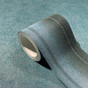 Marburg Bordüre in Dunkelblau mit Streifenmuster, gerollt.