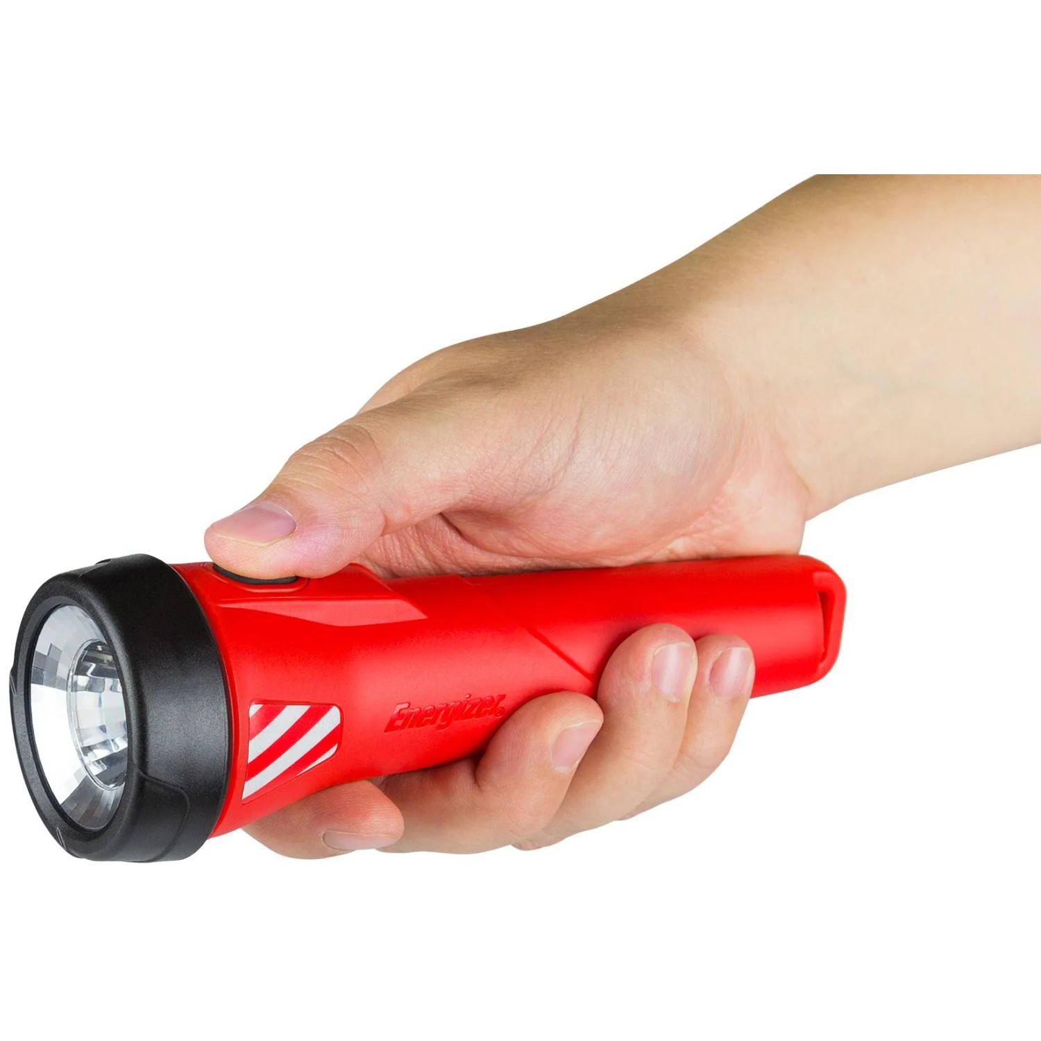 Rote Energizer Waterproof Taschenlampe mit Batterien in Hand gehalten.