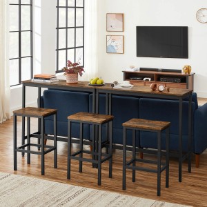 Vasagle Stehtisch-Set mit 2 Hockern in Braun und Schwarz vor Couch