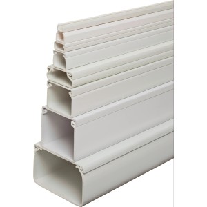 Weisse Mini-Kabelkanäle in verschiedenen Grössen, selbstklebend mit Deckel.