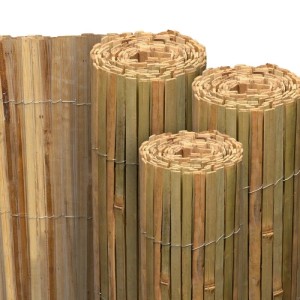 Sol Royal Bambus Sichtschutzzaun, 160x300cm, gerollt und aufgestellt.