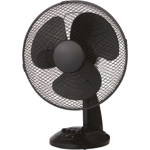 Schwarzer Tischventilator, Ø 30 cm, mit Metallschutzgitter und drei Geschwindigkeitsstufen.
