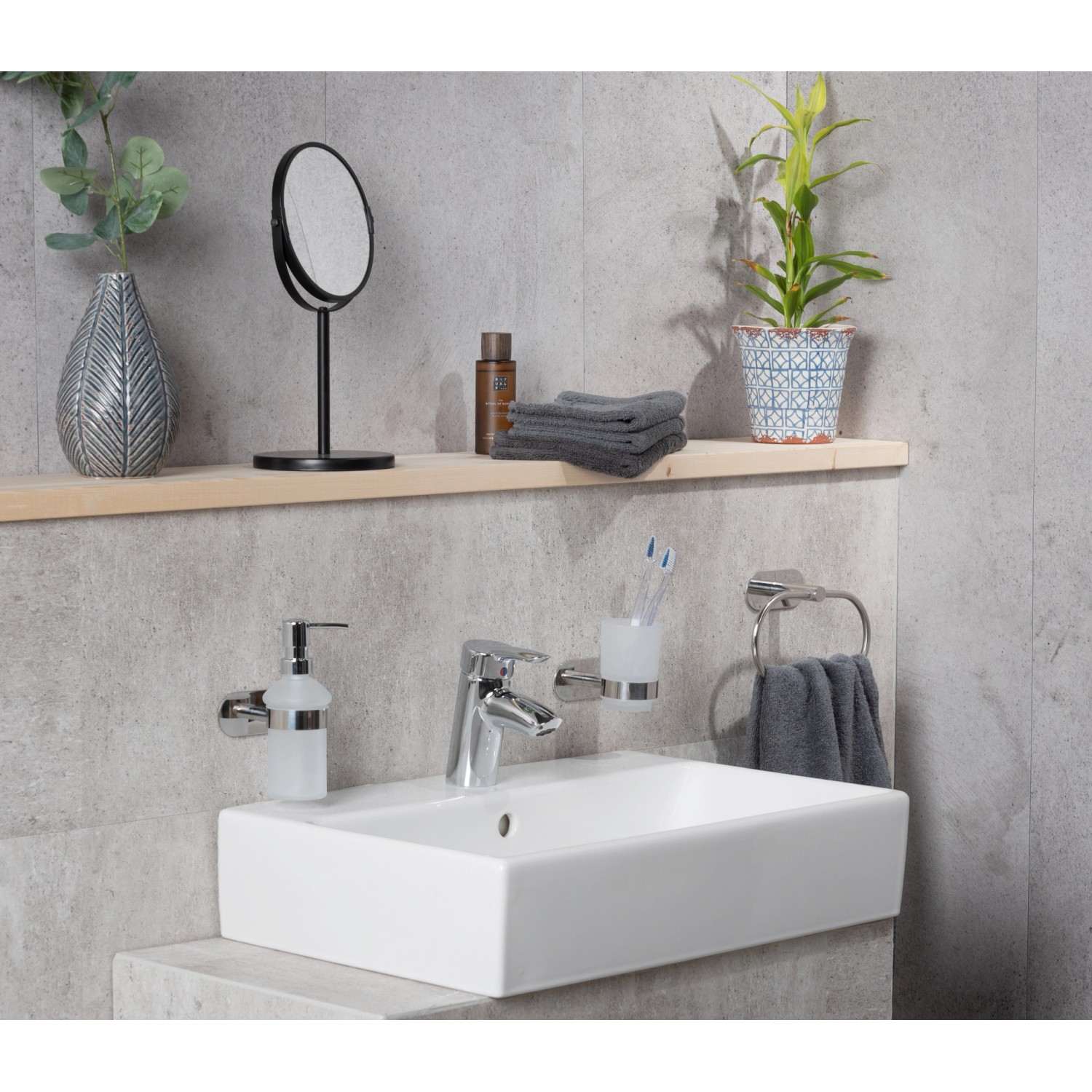 Wenko Zahnputzbecherhalter Uno Orea Shine aus Edelstahl mit satiniertem Glas.