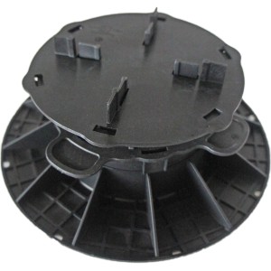 Schwarzer Stelzlager Adapter Clever-Click für Terrassendielen mit 5 mm Fuge, 52 Stück.