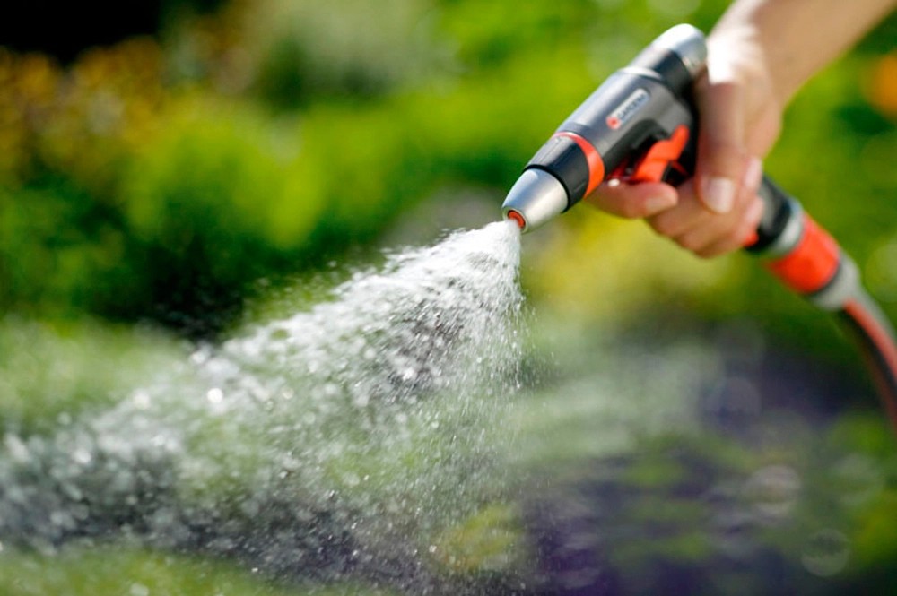 Gardena Premium MetallSpritze kaufen bei OBI