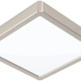 Eckige, nickelmatte Eglo LED Aufbauleuchte Fueva 5 mit warmweißem Licht (17W) für Decke oder Wand.