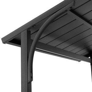 Detailansicht des braunen Sunjoy Stahl-Grill Pavillons Ecrins (153x242cm) mit zweistufigem Dach.